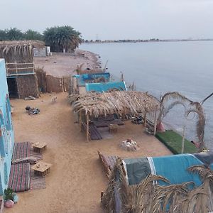 Perry'S Island Camp Al Mezina